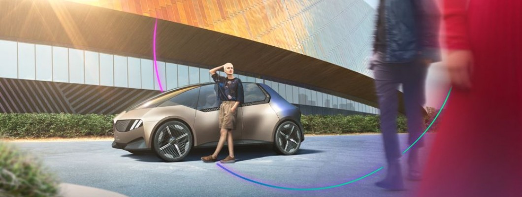 Short headline: The BMW i Vision Circular.